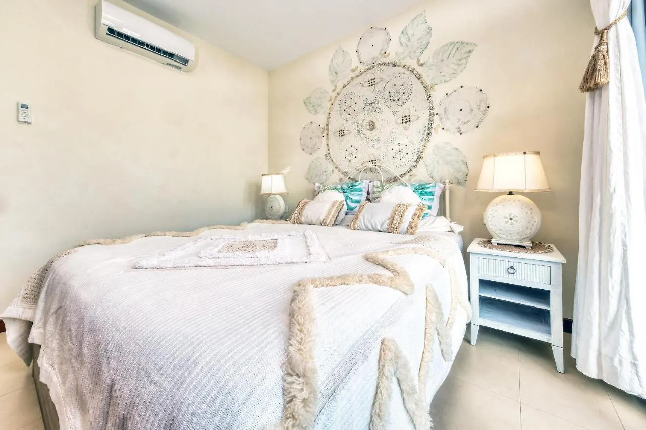 Casa Bleu 2 Floors ,2 Bedrooms ,Equipped Kitchen ,Balcony ,Terrace And Grill Puerto Calero Holiday home